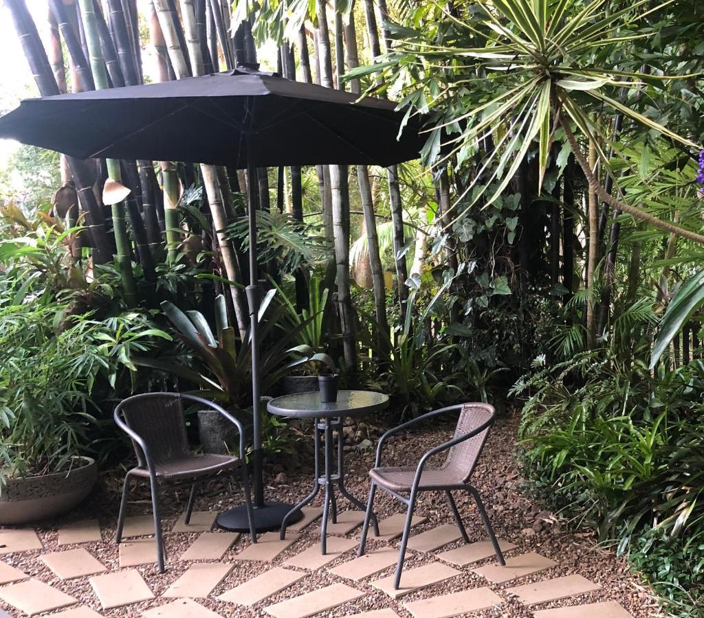 Bed and Breakfast Eden Rest Cooroy Экстерьер фото